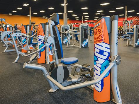 is crunch fitness open 24/7: Exploring the Nuances of Round-the-Clock Fitness Centers